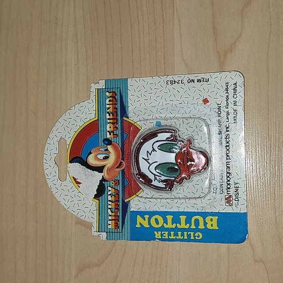 Lot of 5 VINTAGE Disney Pins - Mickey and Friends UNOPENED - Picture 8 of 13